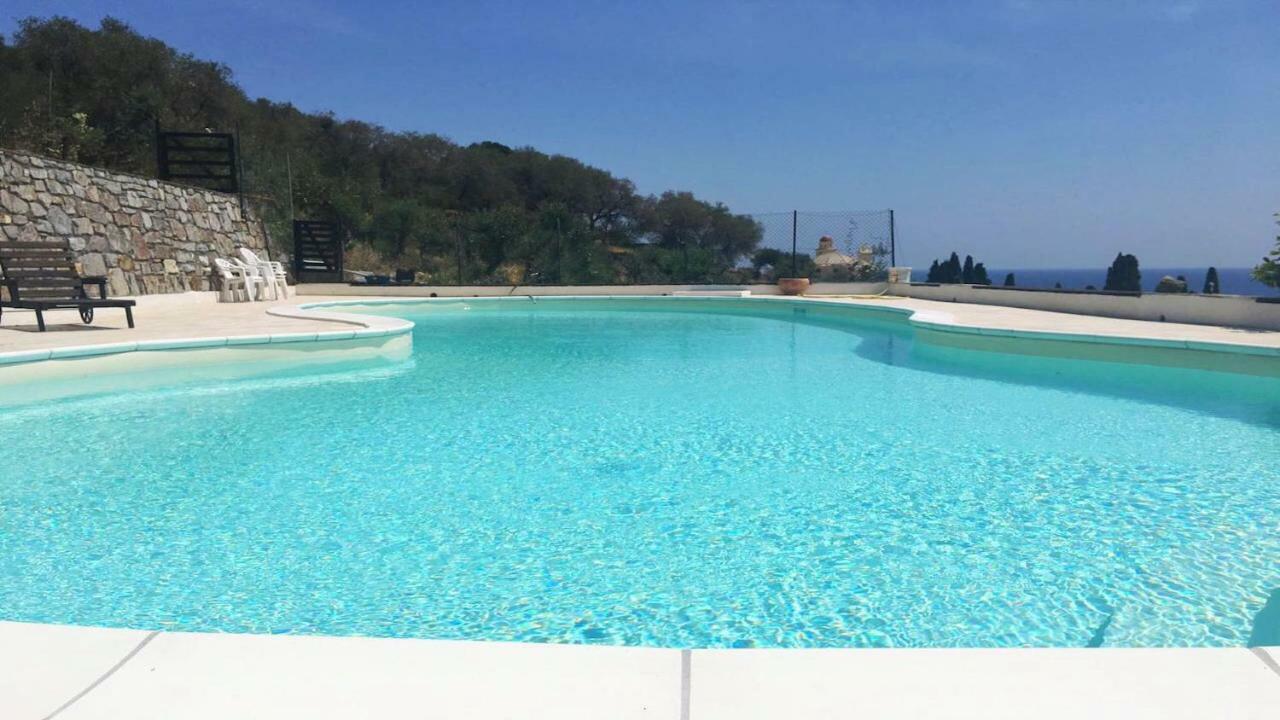 Villa Ue Marin Cervo Esterno foto